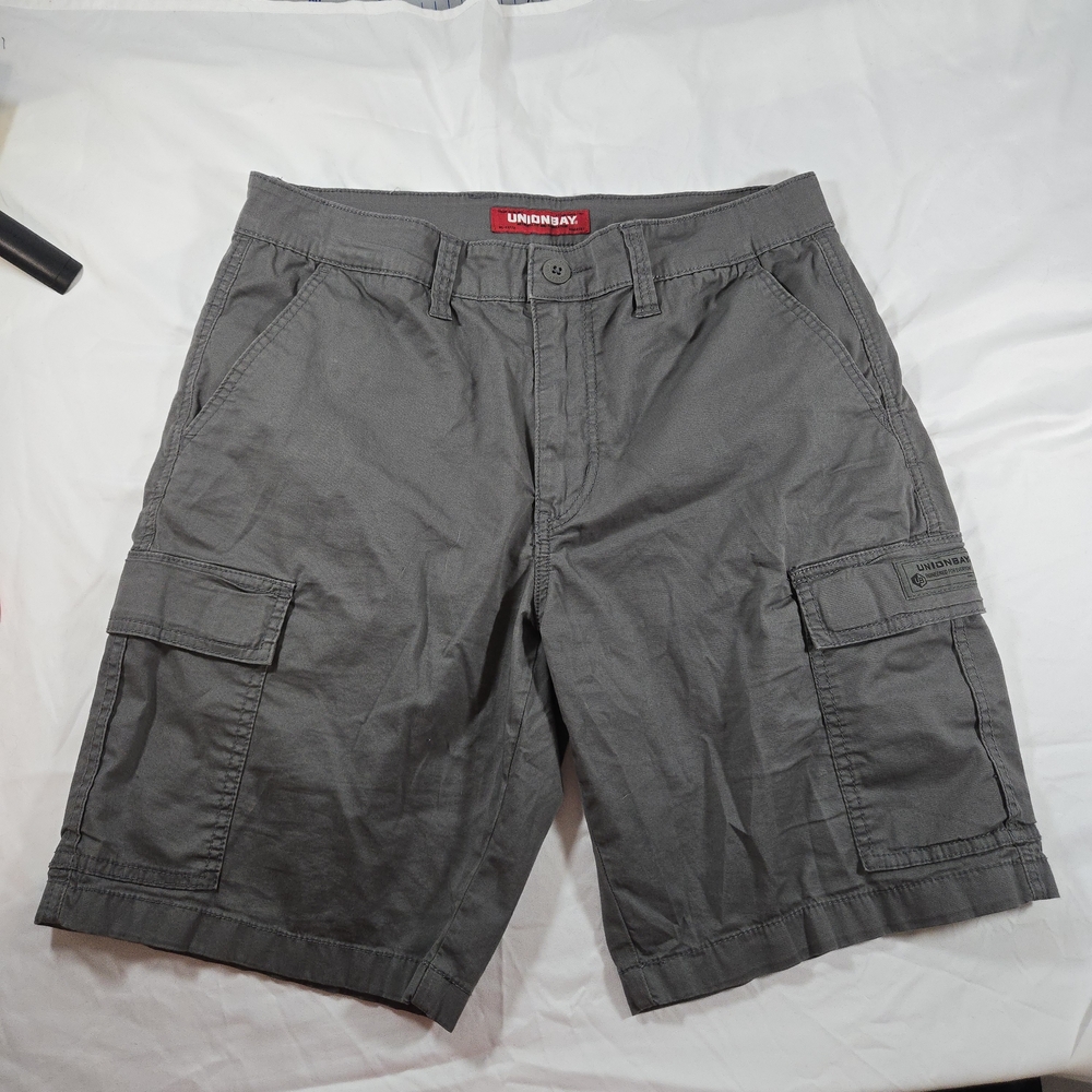 UNIONBAY Men's Gray Cargo Shorts